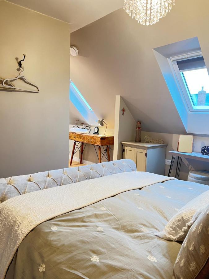 Entire Loft Space In Quiet Village Near Roman City Of Lincoln Esterno foto